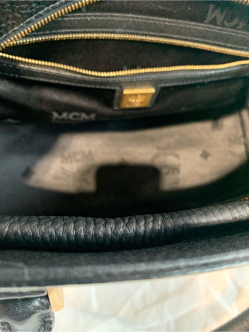 MCM Limited Edition Satchel. EUC - Picture 7 of 12